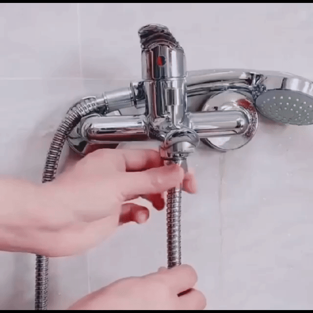 מד טמפרטורה דיגיטלי למקלחת